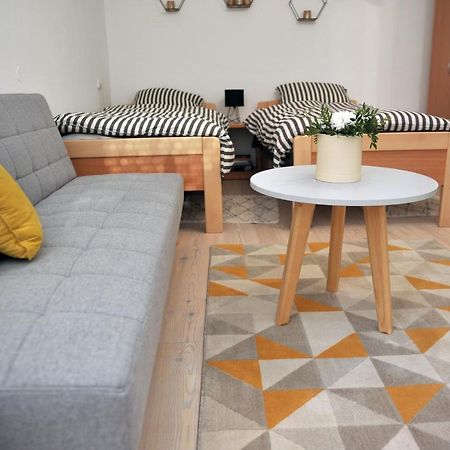 Studio Apartman Bandb จาโกโว ภายนอก รูปภาพ